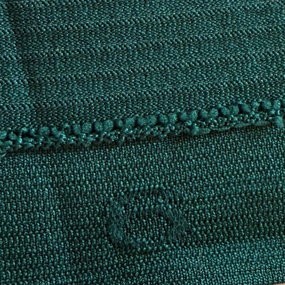๐ Lululemon Pine Green Long Sleeve swiftly, tech top - Picture 7 of 7